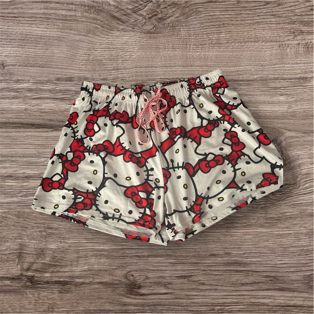 NWOT Sanrio hello kitty faces sleep shorts small medium